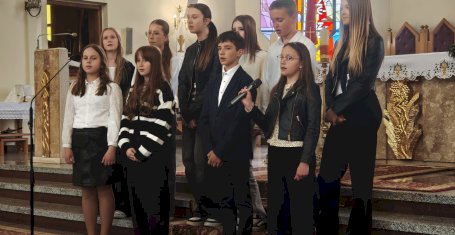 GMINNY PRZEGLĄD PIEŚNI RELIGIJNEJ PAMIĘCI ŚWIĘTEGO JANA PAWŁA II W ROKICINACH PODHALAŃSKICH