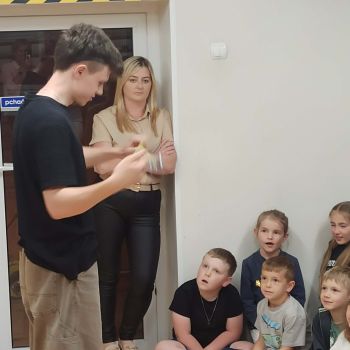 „PASJA, KTÓRA WIRUJE”
– NIEZWYKŁY POKAZ YO-YO JAKUBA PALUCHA 
