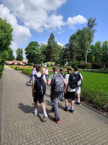 WYCIECZKA KLASY V